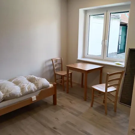 Apartment Naehe Flughafen Wien Rauchenwarth